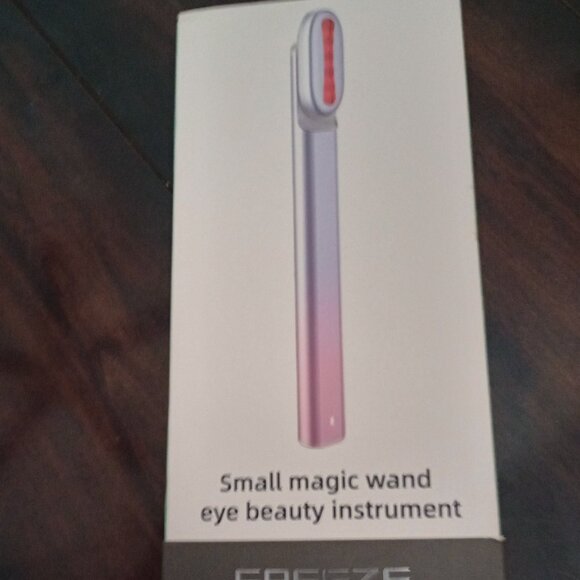 NIB SMALL MAGIC WAND EYE BEAUTY INSTRUMENT & MORE - Picture 1 of 2